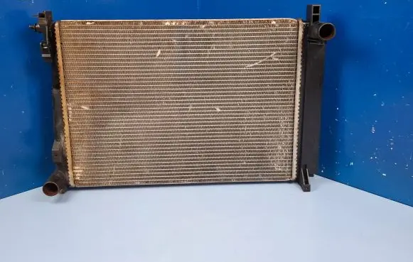 Chrysler Voyager Coolant radiator 5072260AA 867684Q