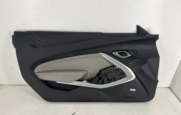 Chevrolet Camaro Front door card panel trim 84613653 23368492 23406309