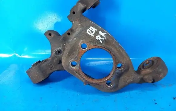 Chrysler 200 Rear wheel hub spindle/knuckle 5085532AH