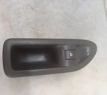 Renault Laguna II Electric window control switch 8200016013 28078