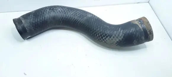 Toyota Avensis Verso Intercooler hose/pipe