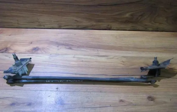 Subaru Legacy Front wiper linkage and motor