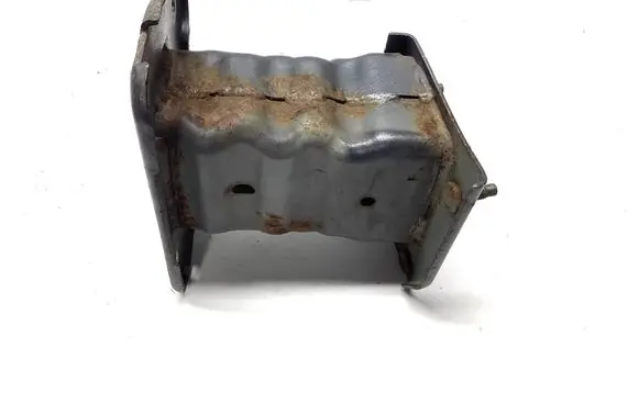Nissan Qashqai Front bumper shock/impact absorber 622154EA0