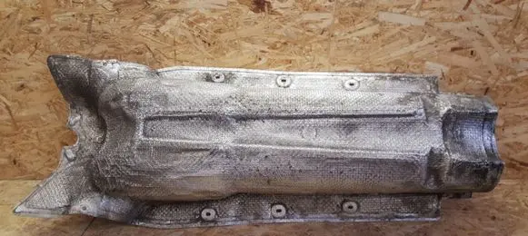 BMW 7 E65 E66 Exhaust heat shield 8238075