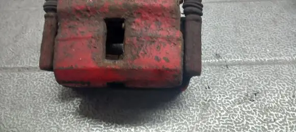 Nissan Almera Tino Front brake caliper