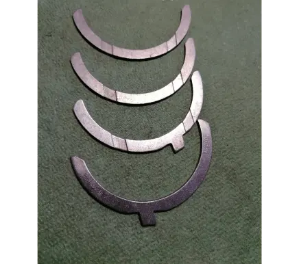Volkswagen PASSAT B5 Crankshaft 078198421 58023731