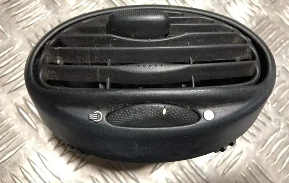 Ford Focus Dash center air vent grill 98AB19893AKW D1B1AR66ZA