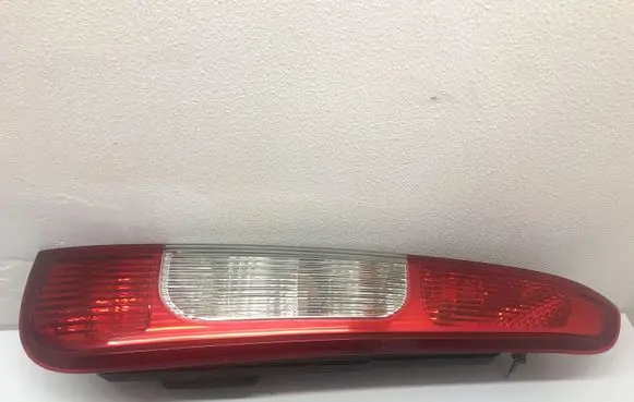 Ford Focus C-MAX Rear/tail lights 3M5113A602AA 3M5113N411AA