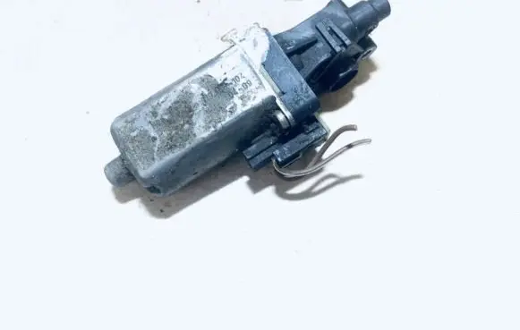 Saab 9-5 Seat adjustment motor 0390201900 119166104