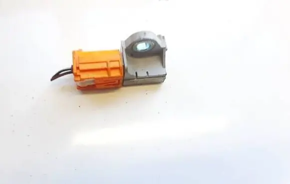 Mazda 6 Airbag deployment crash/impact sensor GDK457KC0