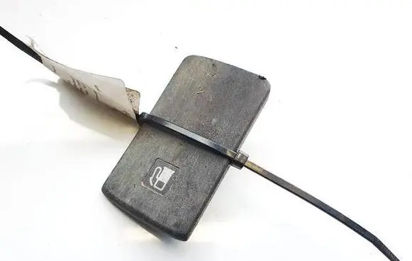 Subaru Legacy Fuel tank opening switch 