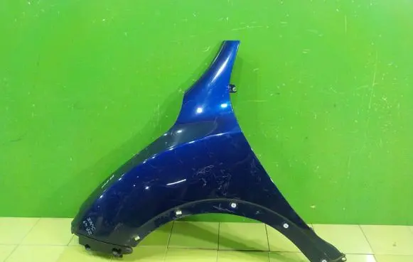 Nissan Juke I F15 Fender PRZOD ZP47
