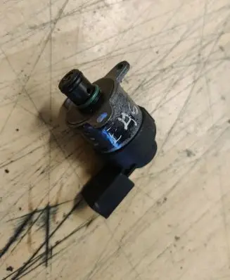 Fuel pressure sensor