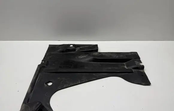 Audi A6 S6 C6 4F Fuel tank bottom protection 4F0825215D