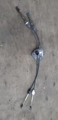 Renault Kangoo II Gear shift cable linkage 