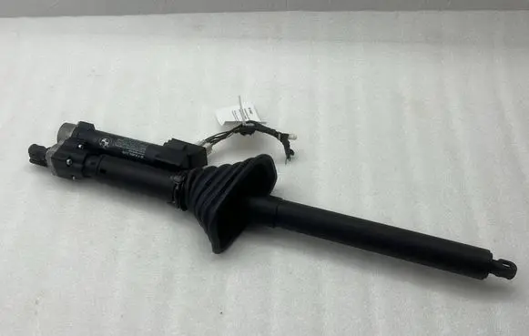 BMW 4 F36 Gran coupe Tailgate/trunk strut/damper 7432376