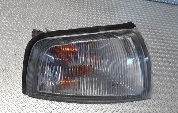 Mitsubishi Colt Front indicator light 083141505
