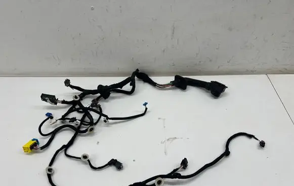 Peugeot 3008 III Front door wiring loom 9840764580