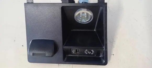 BMW X5 E70 Other center console (tunnel) element 9115084