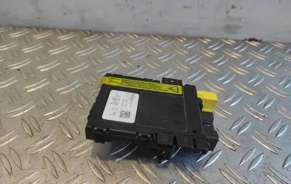 Volkswagen PASSAT B6 Steering angle sensor 3C0953549A 05113810 90058050340747