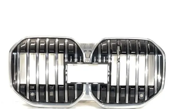 BMW 7 G70 Front bumper upper radiator grill 5A013E026