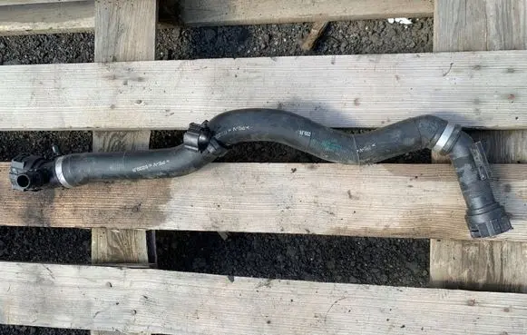 BMW 1 F20 F21 Engine coolant pipe/hose 8514077