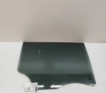 Peugeot 2008 II Rear door window glass 9825586580