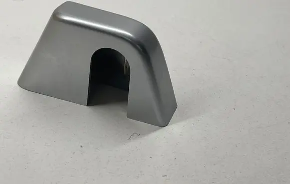Other center console (tunnel) element