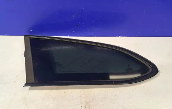 Volvo V60 Rear side window 31424265