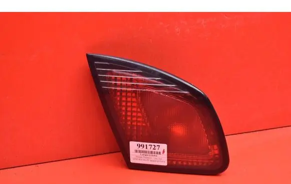 Nissan Primera Rear/tail lights 89020142
