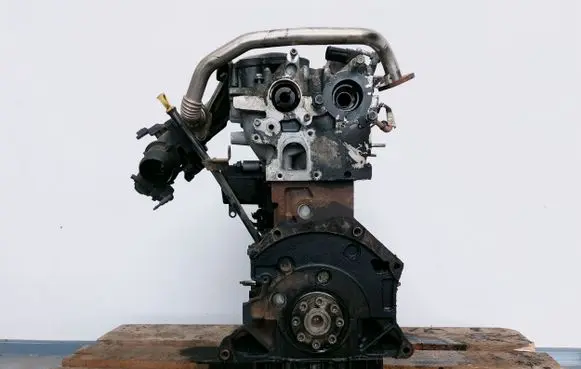 Volvo V50 Engine GOOD D4204T