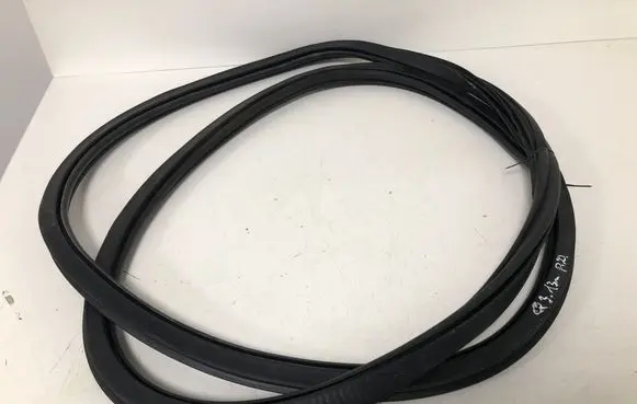 Front door rubber seal