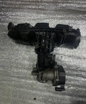 Volkswagen Caddy Intake manifold 03L129711