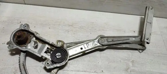 Mercedes-Benz E W124 Front door window regulator with motor