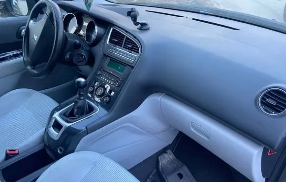 Peugeot 5008 Dashboard 