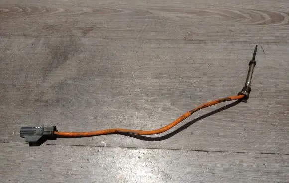 Volvo V40 Exhaust gas temperature sensor 6M5112B591EA