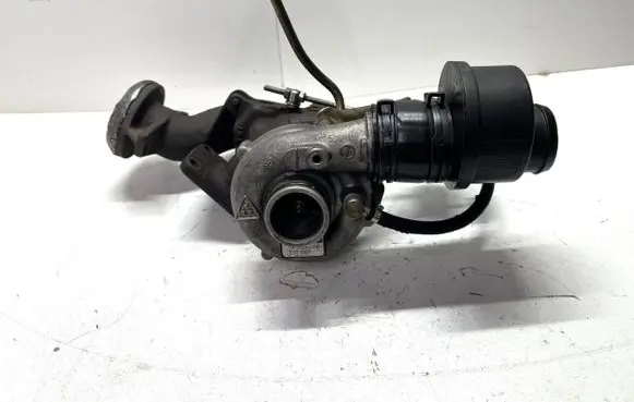 Volkswagen Transporter - Caravelle T4 Turbo 074145701A FB50487670075 K147018