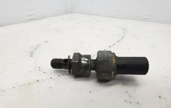 KIA Sorento Oil pressure sensor 947604A001