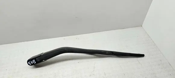 BMW 1 F20 F21 Rear wiper blade arm 7241984 7241985