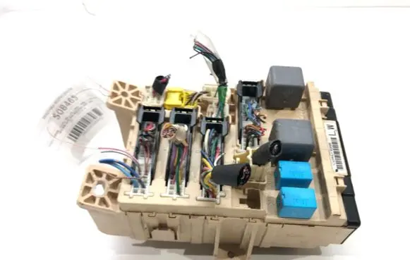 Lexus RX 330 - 350 - 400H Fuse box set 