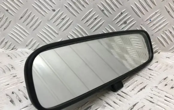 Honda Civic Rear view mirror (interior) E4022197