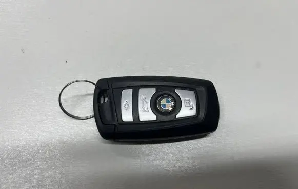 BMW 5 F10 F11 Ignition key/card 