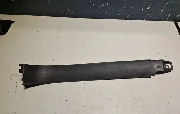 Volkswagen Touran II Front sill trim cover 1T0853372C