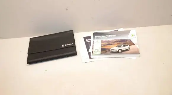 Skoda Kodiaq Owners service history hand book 12655
