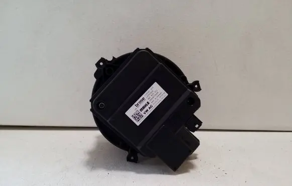 Audi Q7 4M Heater fan/blower 4M1820021 C24245103 CZ997004