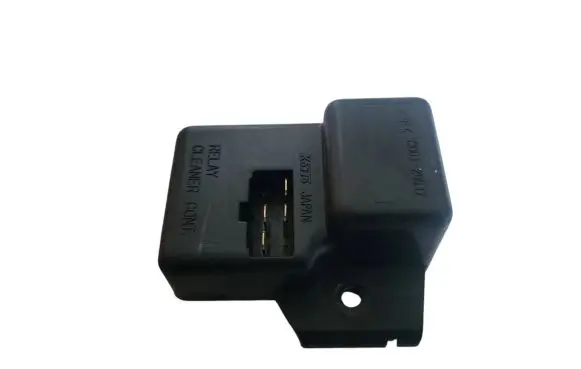Subaru Impreza II Window wiper relay 3300120517
