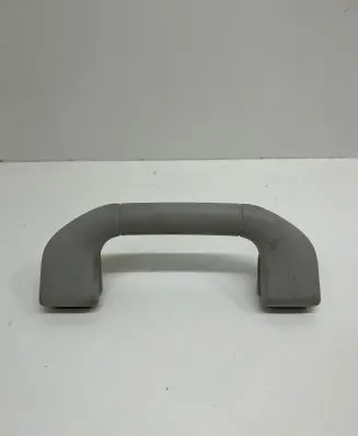 Mercedes-Benz C W204 Front interior roof grab handle A204100051