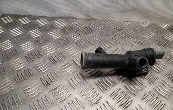 Audi Q5 SQ5 Engine coolant pipe/hose 03L121132AC