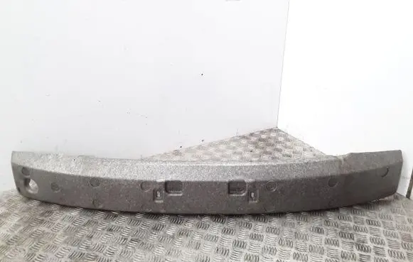Front bumper foam support bar