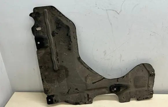 Audi A8 S8 D4 4H Side bottom protection 4H0825213C